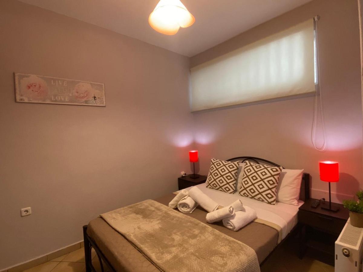 Θέα Μπροστά Στη Θάλασσα Appartement Néa Péramos Buitenkant foto