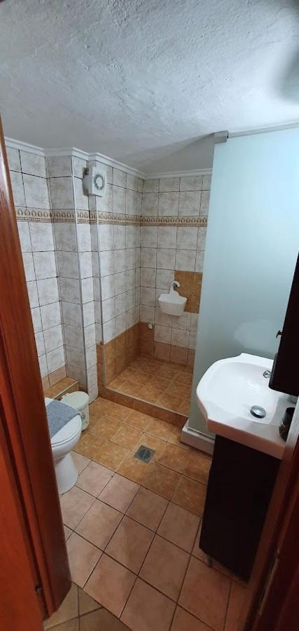 Θέα Μπροστά Στη Θάλασσα Appartement Néa Péramos Buitenkant foto