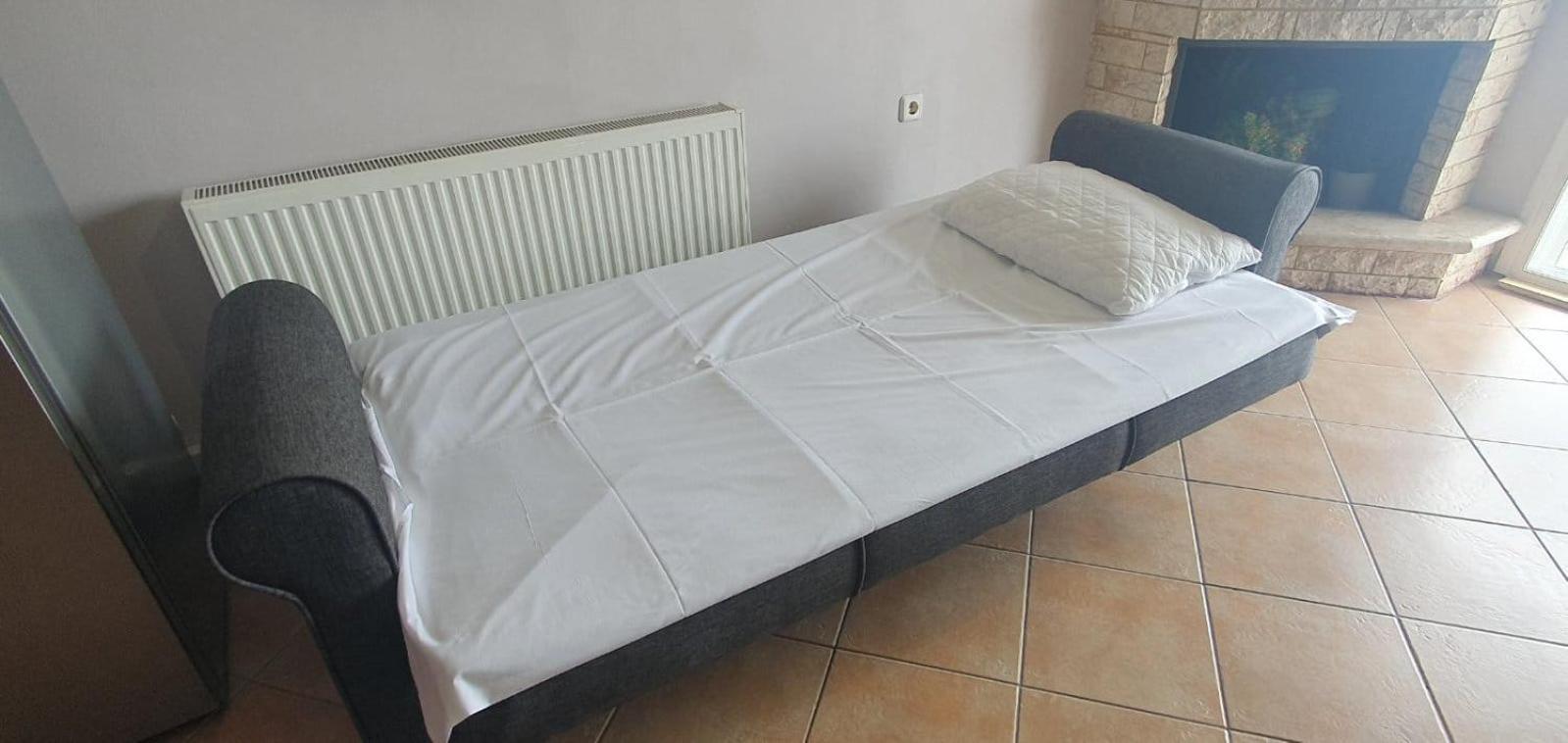 Θέα Μπροστά Στη Θάλασσα Appartement Néa Péramos Buitenkant foto